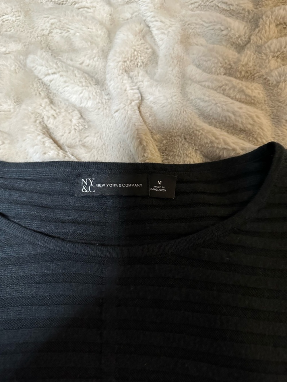 New York & Company Black Ribbed Crewneck Top